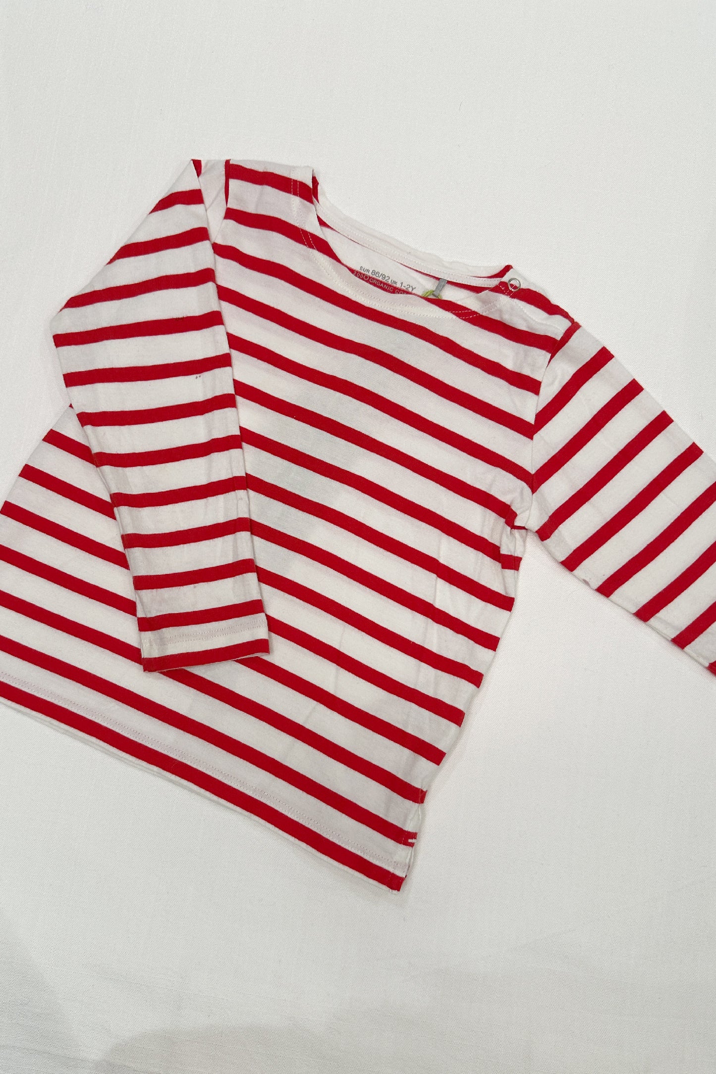 MINI: ARKET RED AND WHITE BRETON
