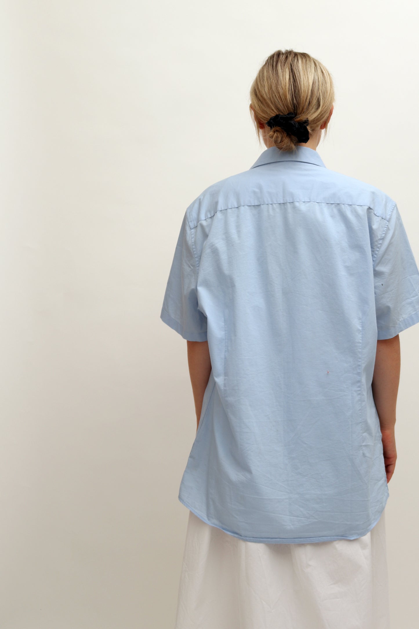 SHORT-SLEEVE COTTON SHIRT