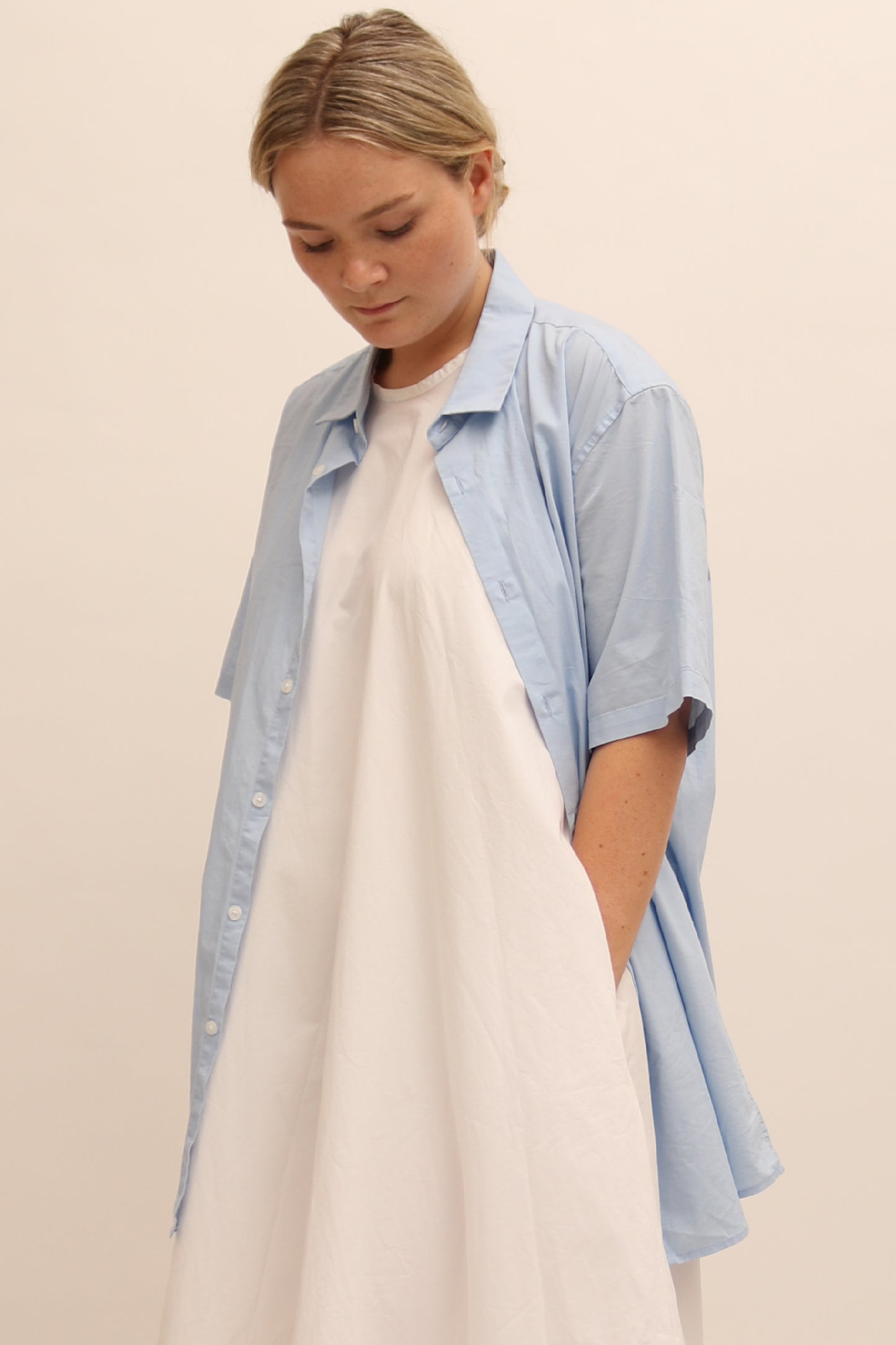 SHORT-SLEEVE COTTON SHIRT