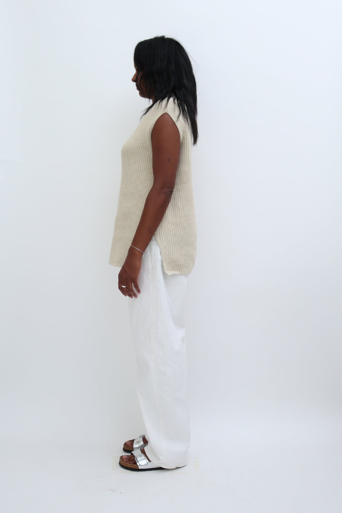 ARKET SLEEVELESS VEST