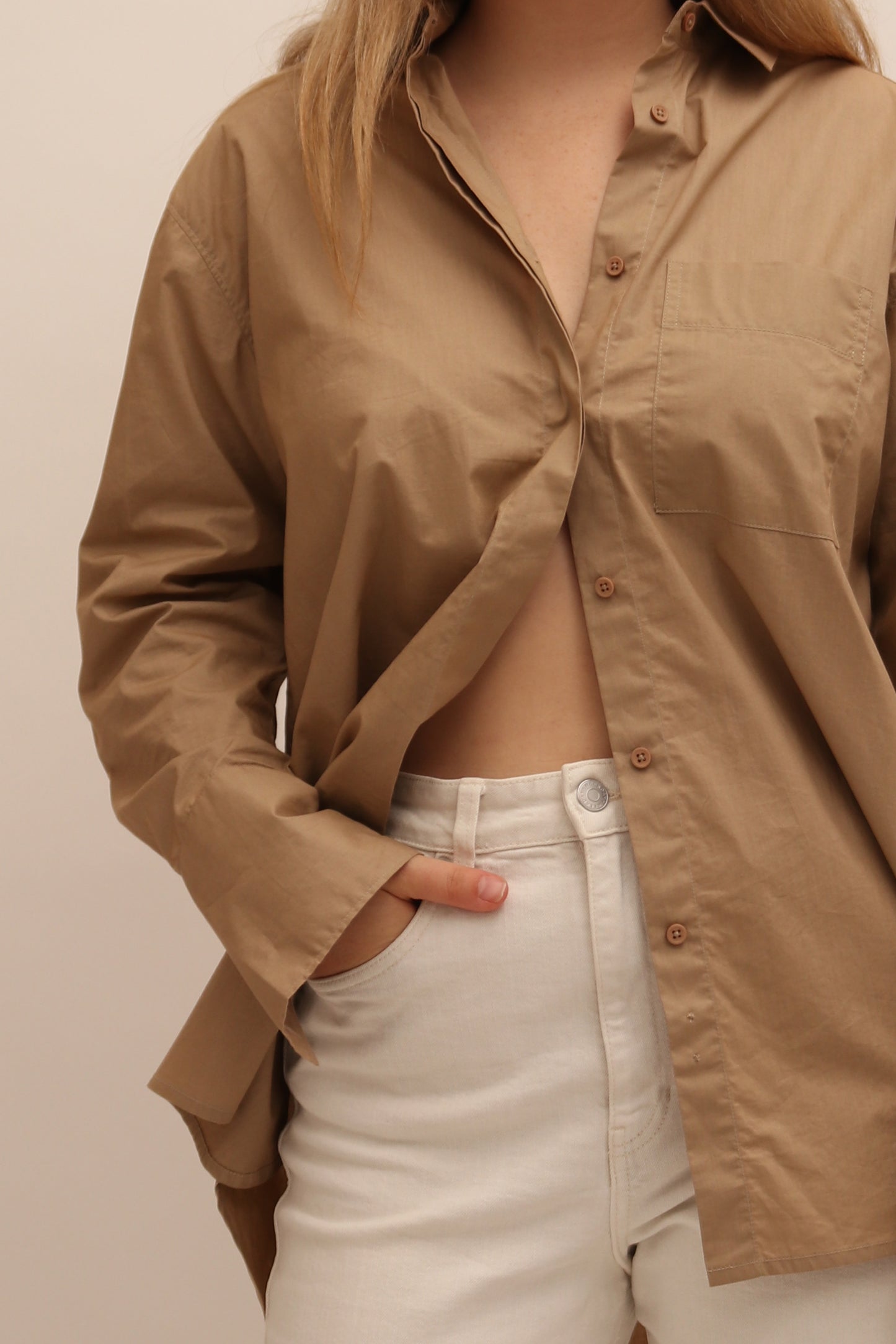 CONCEALED BUTTON STAND, RELAXED-FIT SHIRT
