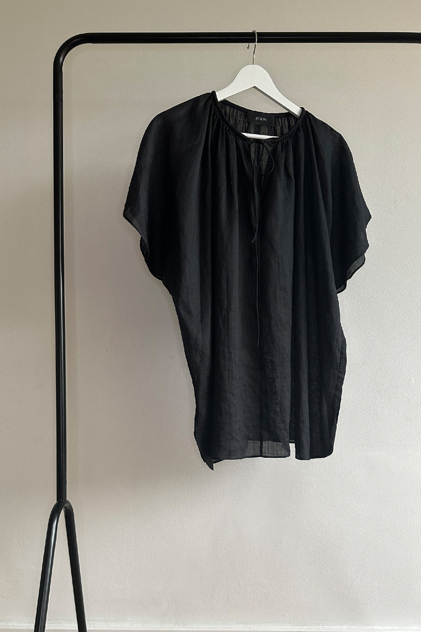 JOSEPH 'RITA' GATHER NECK BLOUSE