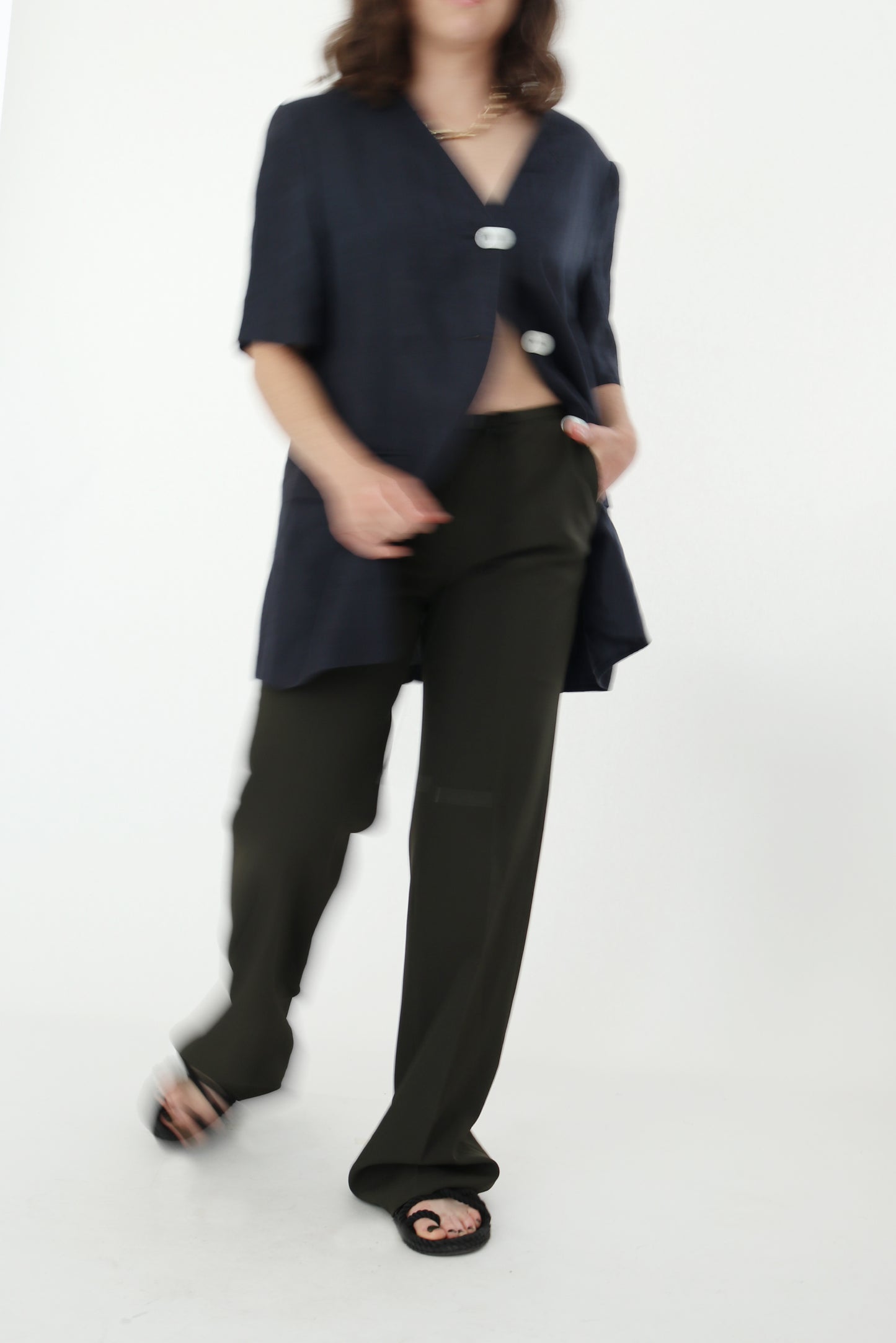 KHAKI TAILORED TROUSERS WITH TIE DETAIL