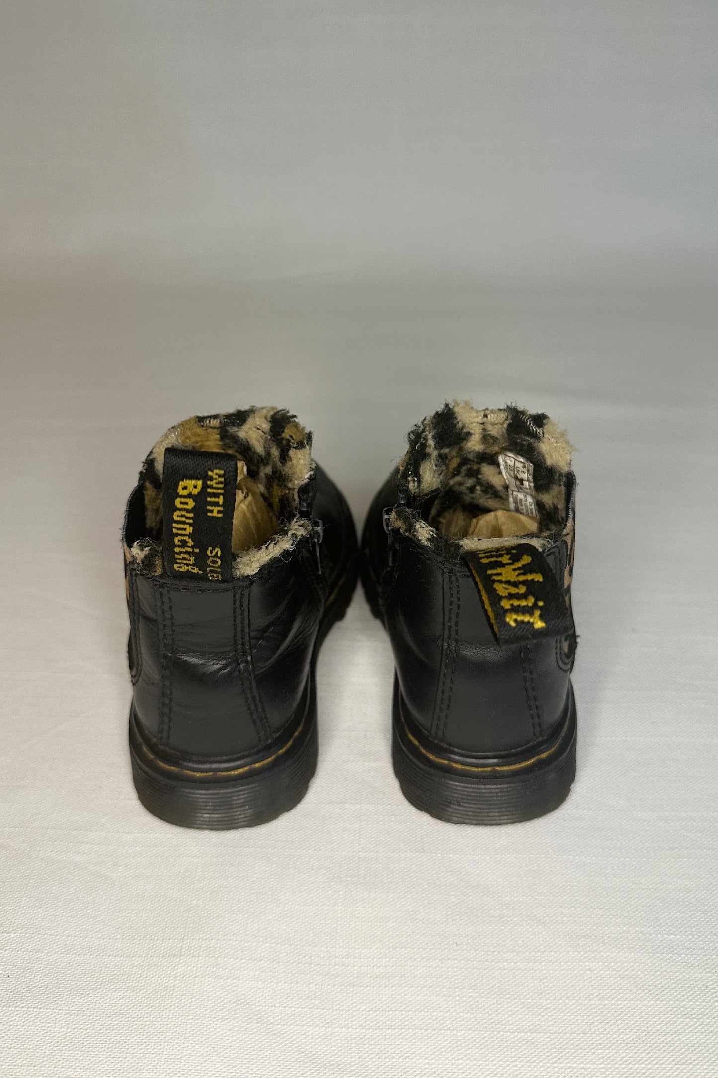 MINI: DR. MARTENS LEOPARD FAUX FUR CHELSEA BOOTS