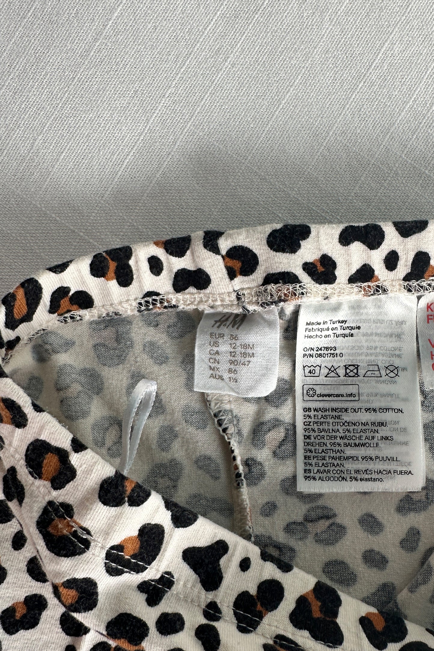 MINI: LEOPARD PRINT T-SHIRT + LEGGINGS CO-ORD