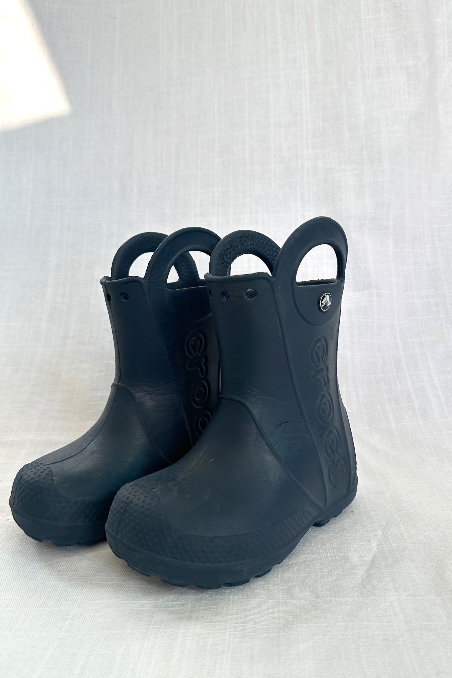 MINI: NAVY CROCS CLASSIC WELLIES