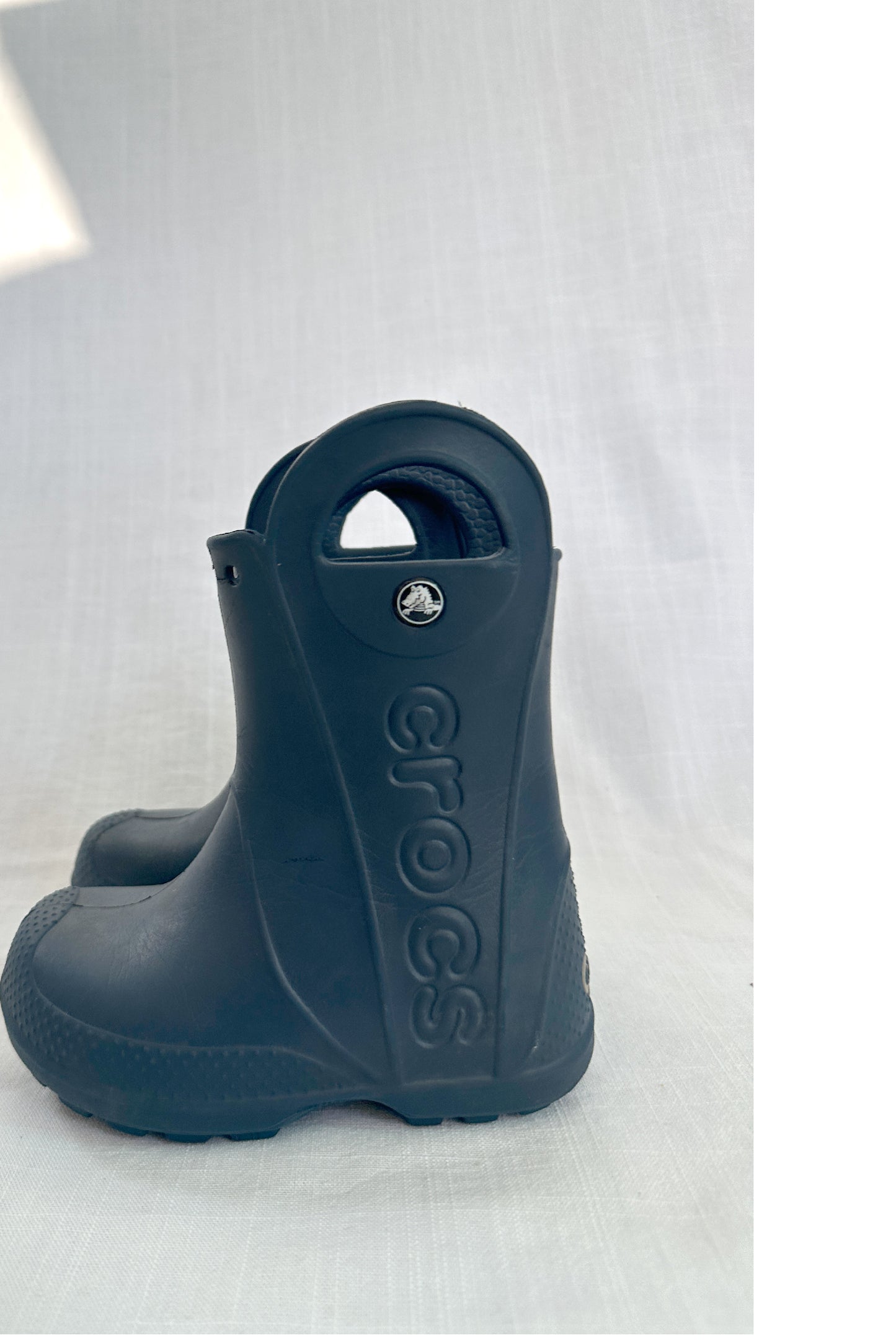 MINI: NAVY CROCS CLASSIC WELLIES