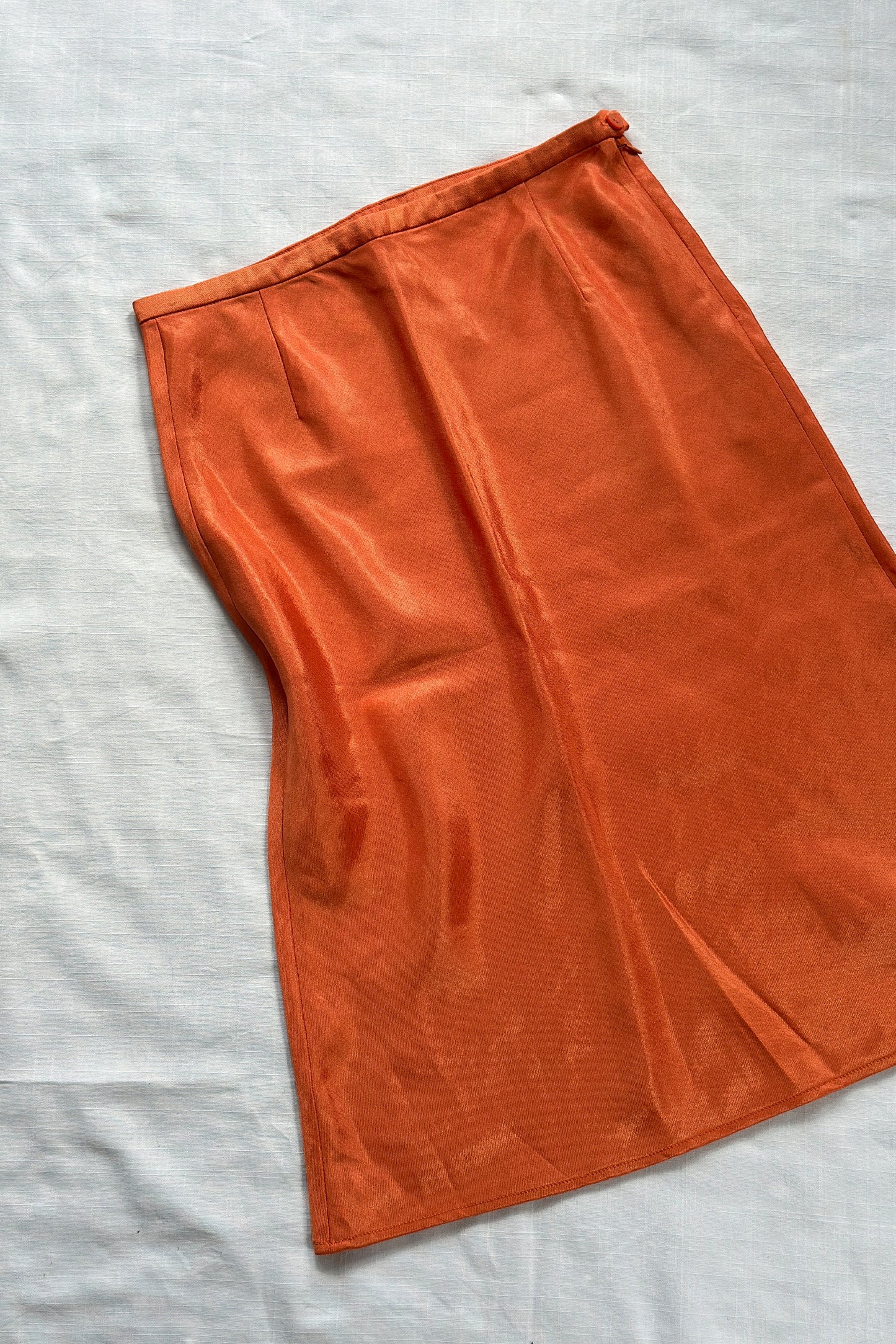 BAUM UND PFERDGARTEN SANNE SATIN MIDI SKIRT