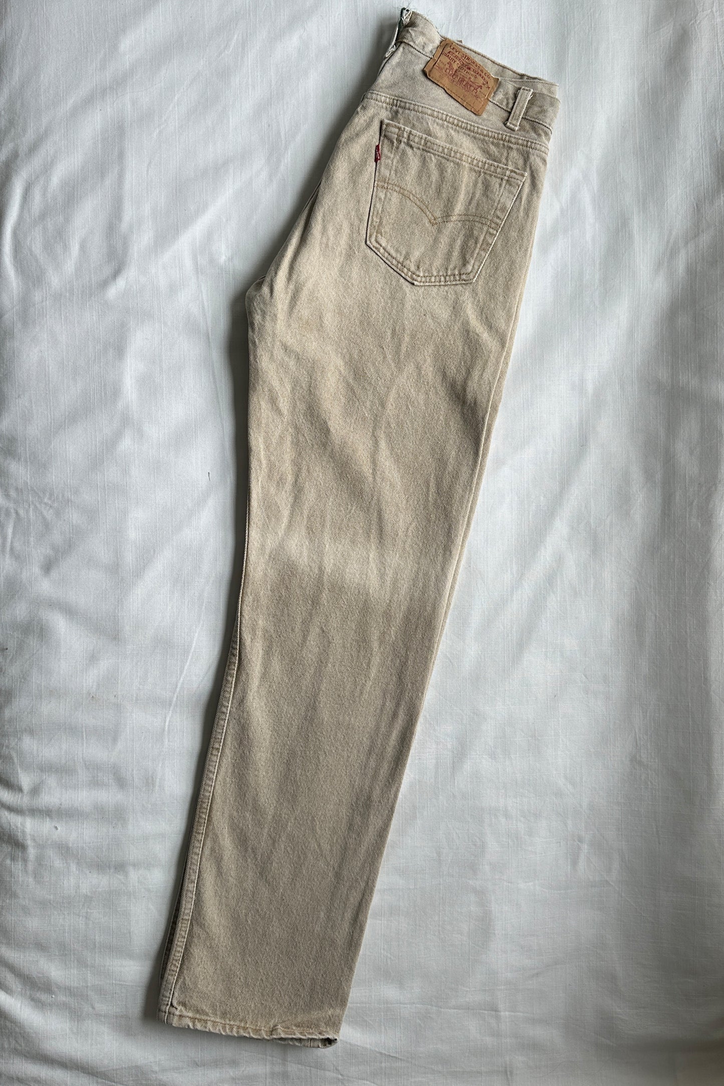 VINTAGE LEVI'S 501 BEIGE