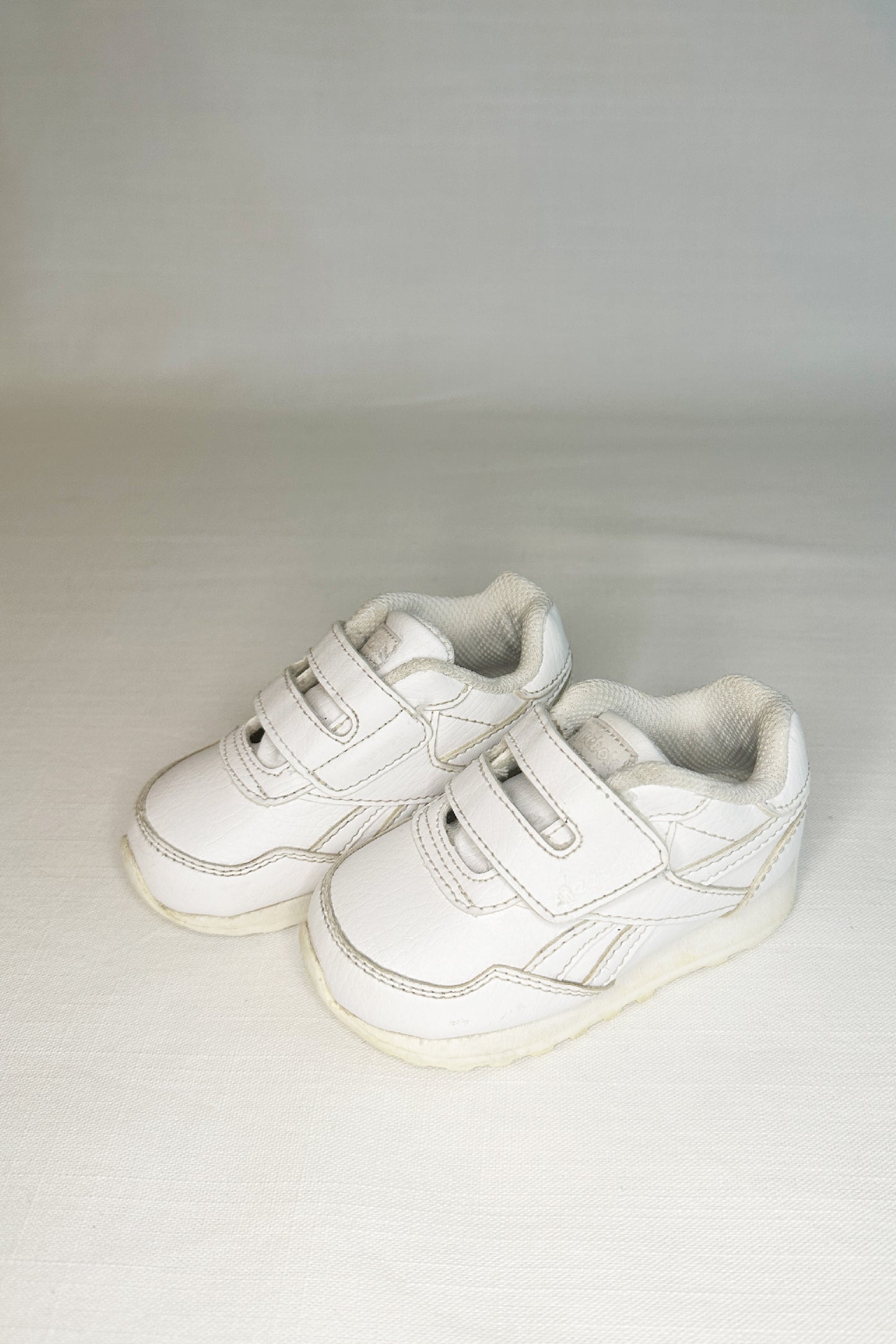 MINI: REEBOK REWIND WHITE TRAINERS