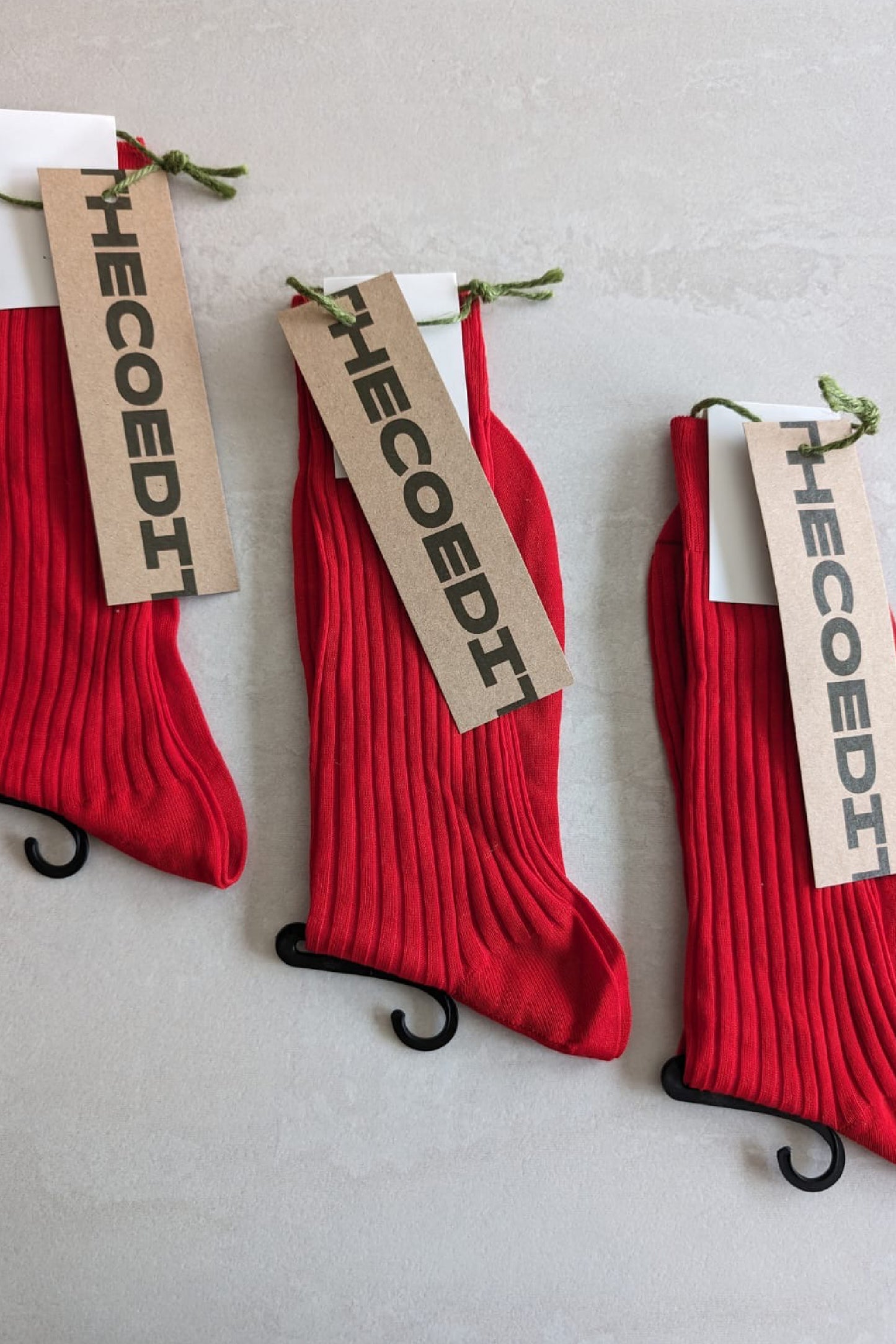 K&C MADE IN ENGLAND SCARLET SOCKS