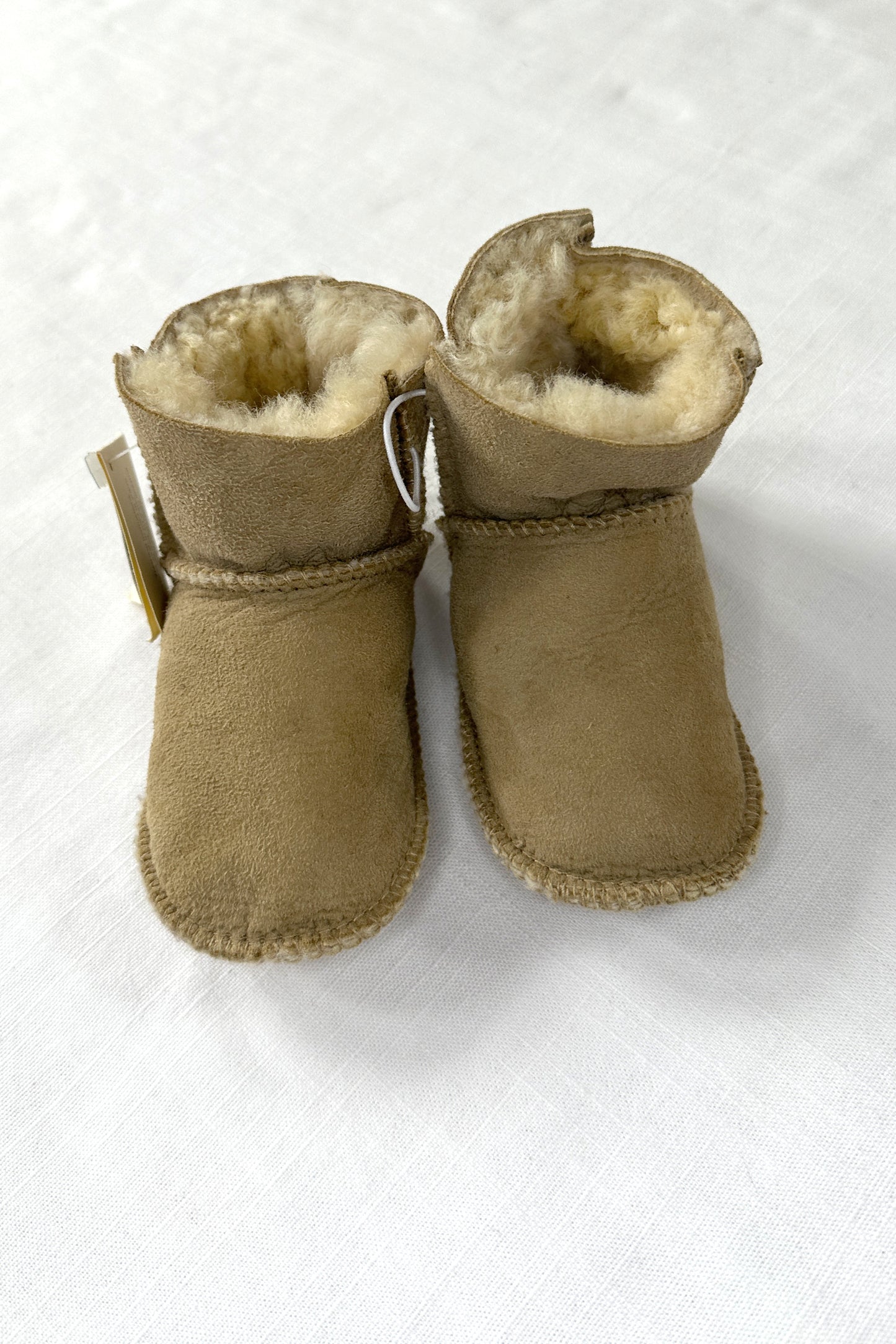 MINI: CLASSIC SHEEPSKIN SHEARLING SLIPPER BOOTS
