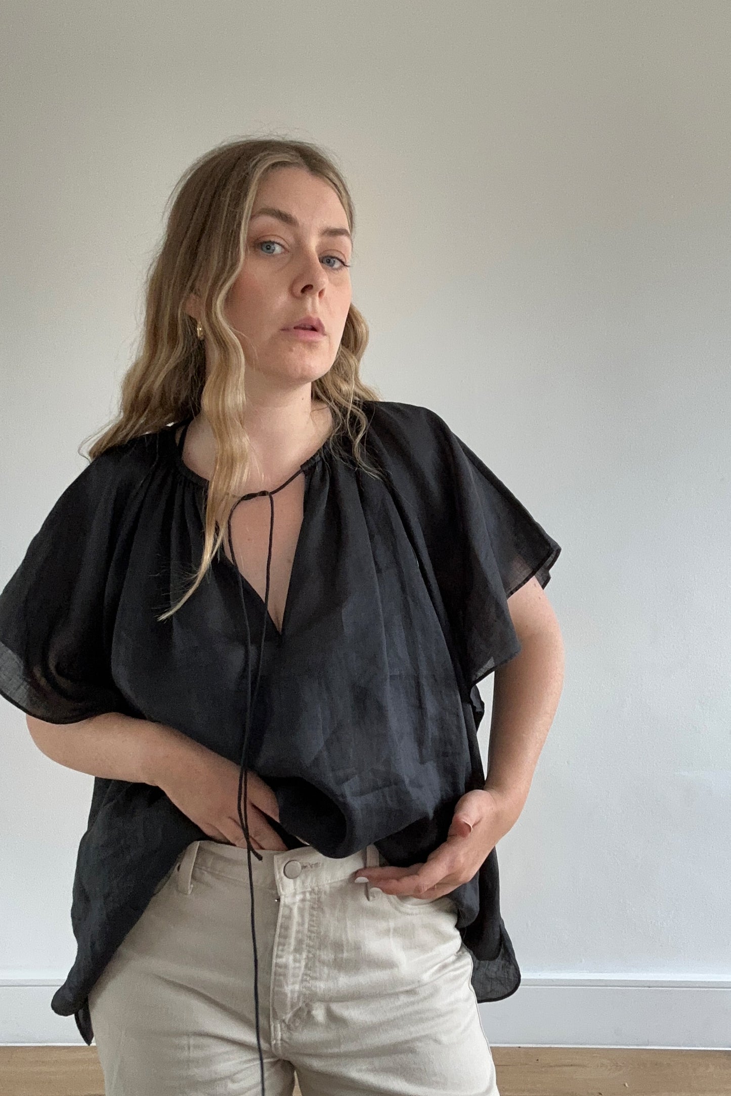 JOSEPH 'RITA' GATHER NECK BLOUSE