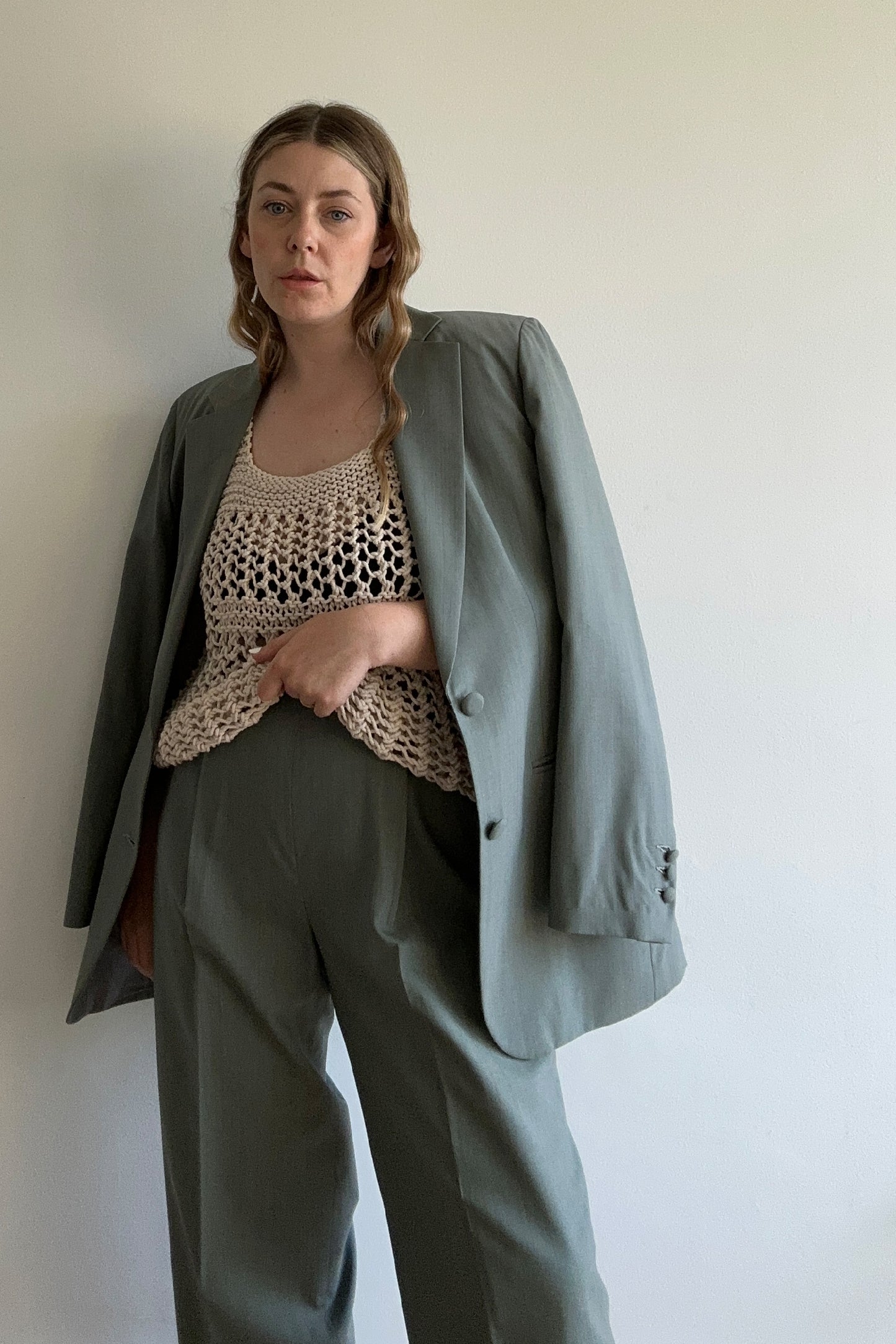 RENT: VINTAGE TAILORED HIGH-WAIST TROUSER SUIT — from £39.75 per week