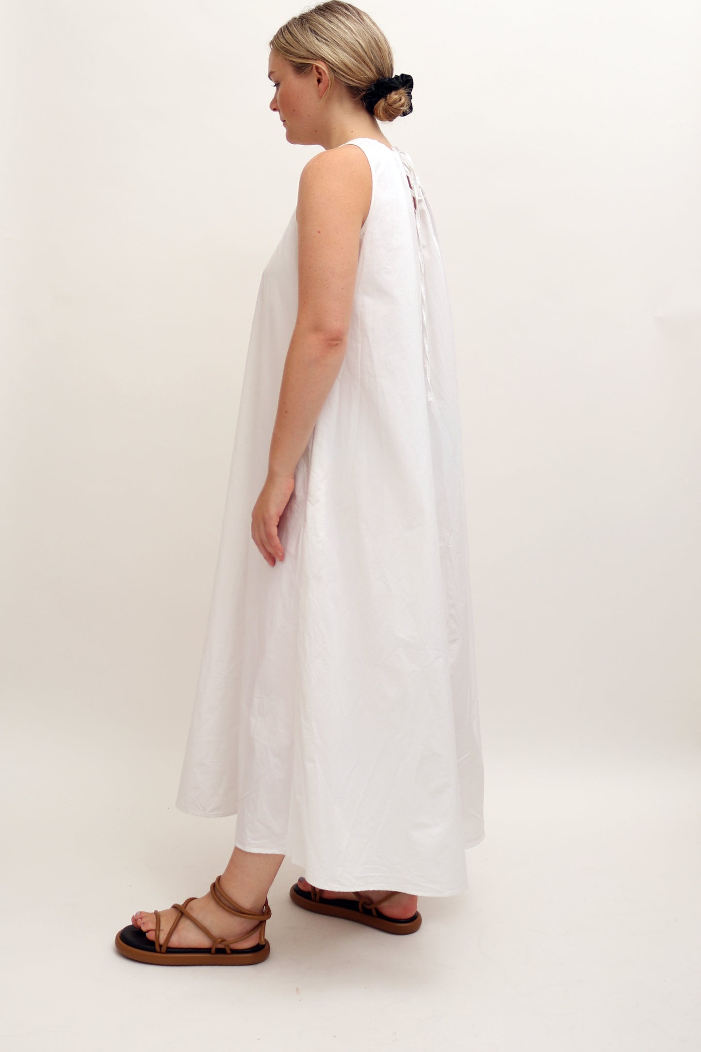 A-LINE TIE-BACK WHITE MIDI DRESS