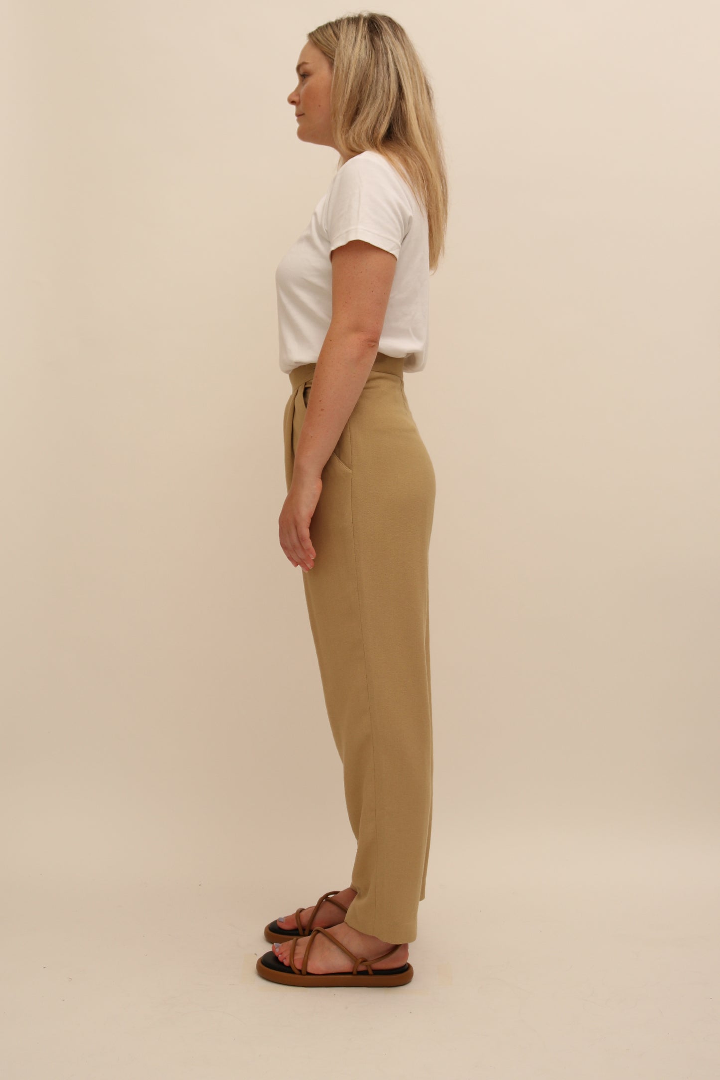 VINTAGE HIGH WAIST TAPERED TROUSER