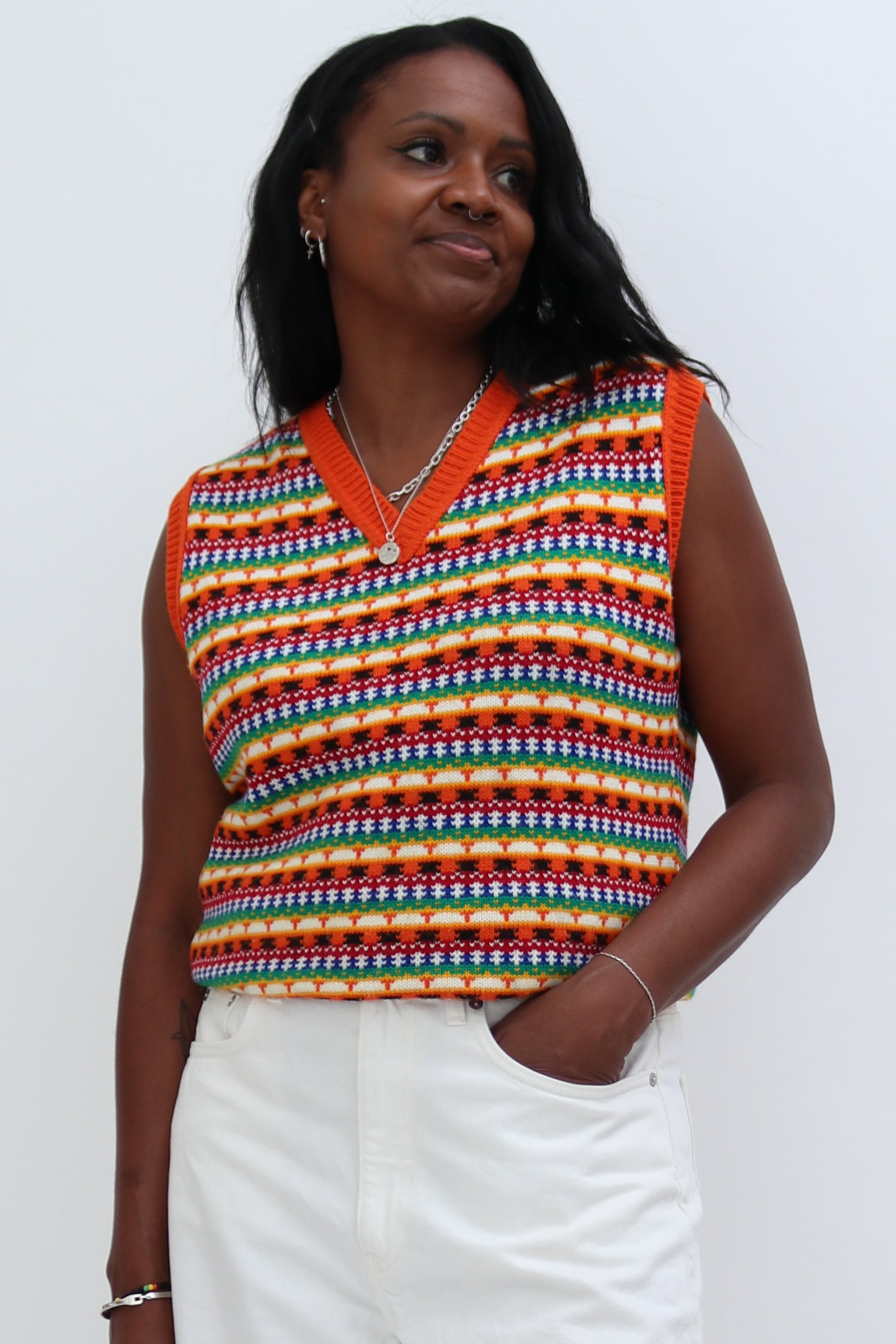FAIR ISLE V-NECK SLEEVELESS VEST