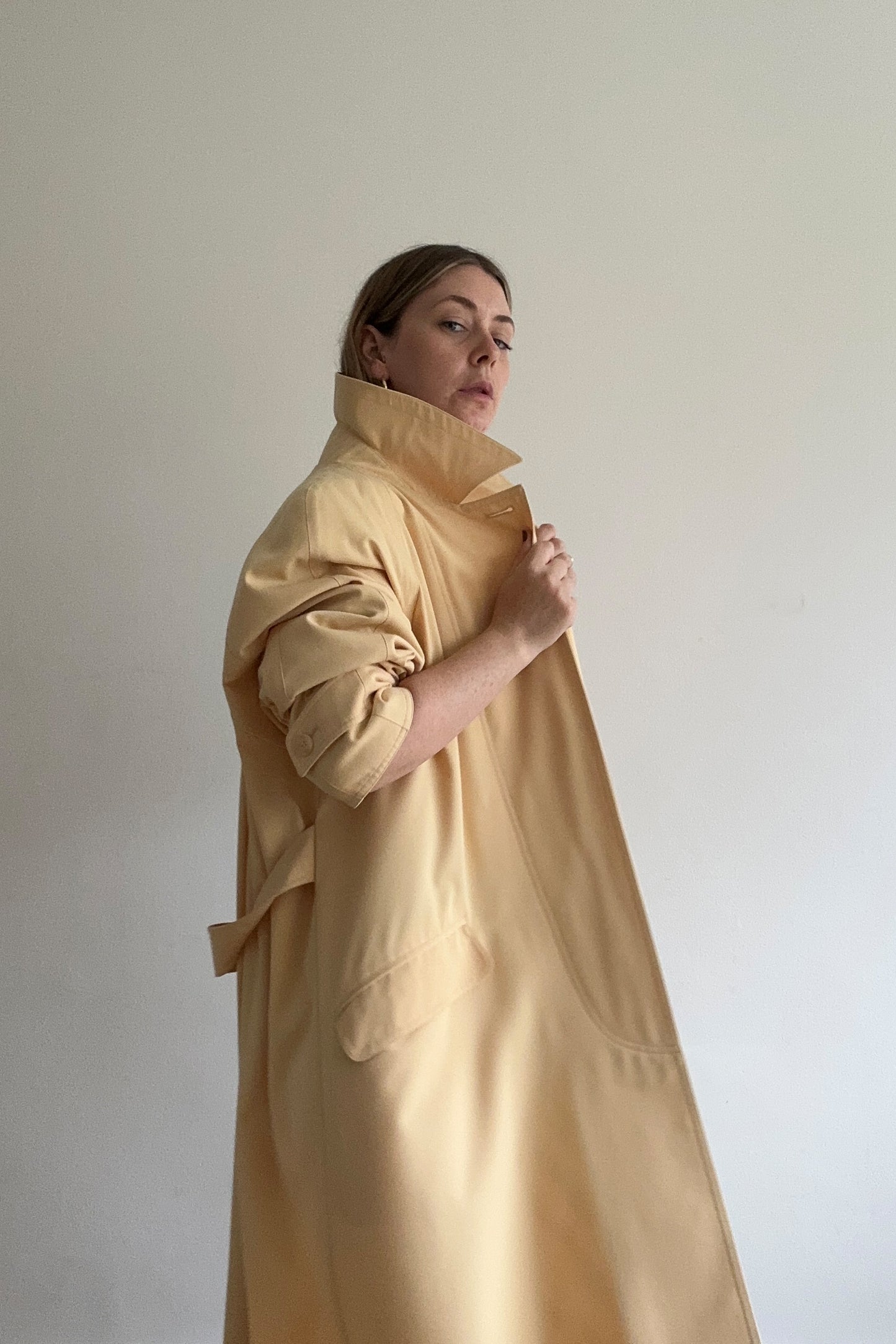 VINTAGE BUTTERMILK COAT