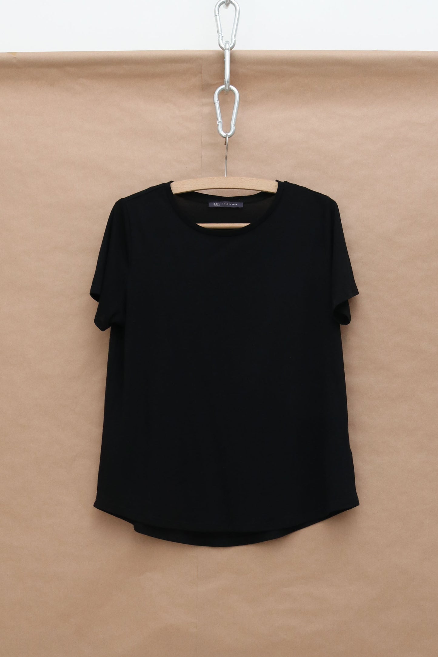 CORE Curved Hem Scoopneck Tshirt