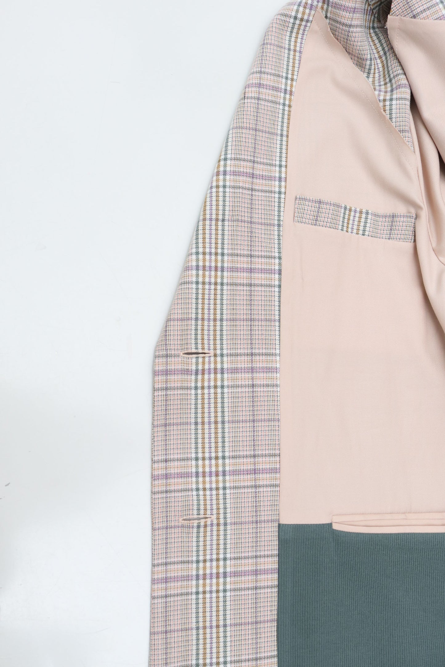 RENT: STEVENTAI REVERSIBLE BLAZER CHECKED SUIT — £38.25 per week