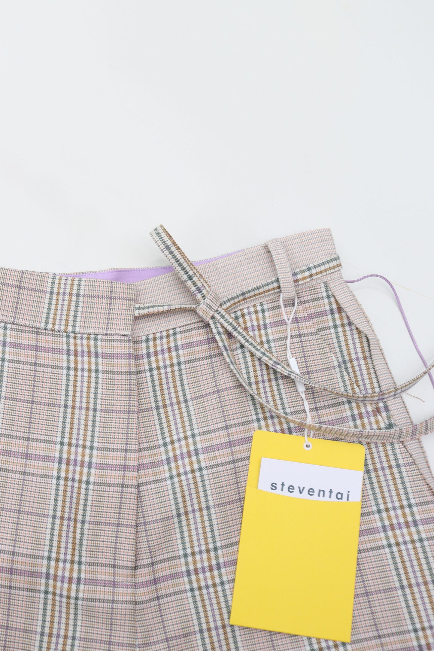 RENT: STEVENTAI REVERSIBLE BLAZER CHECKED SUIT — £38.25 per week