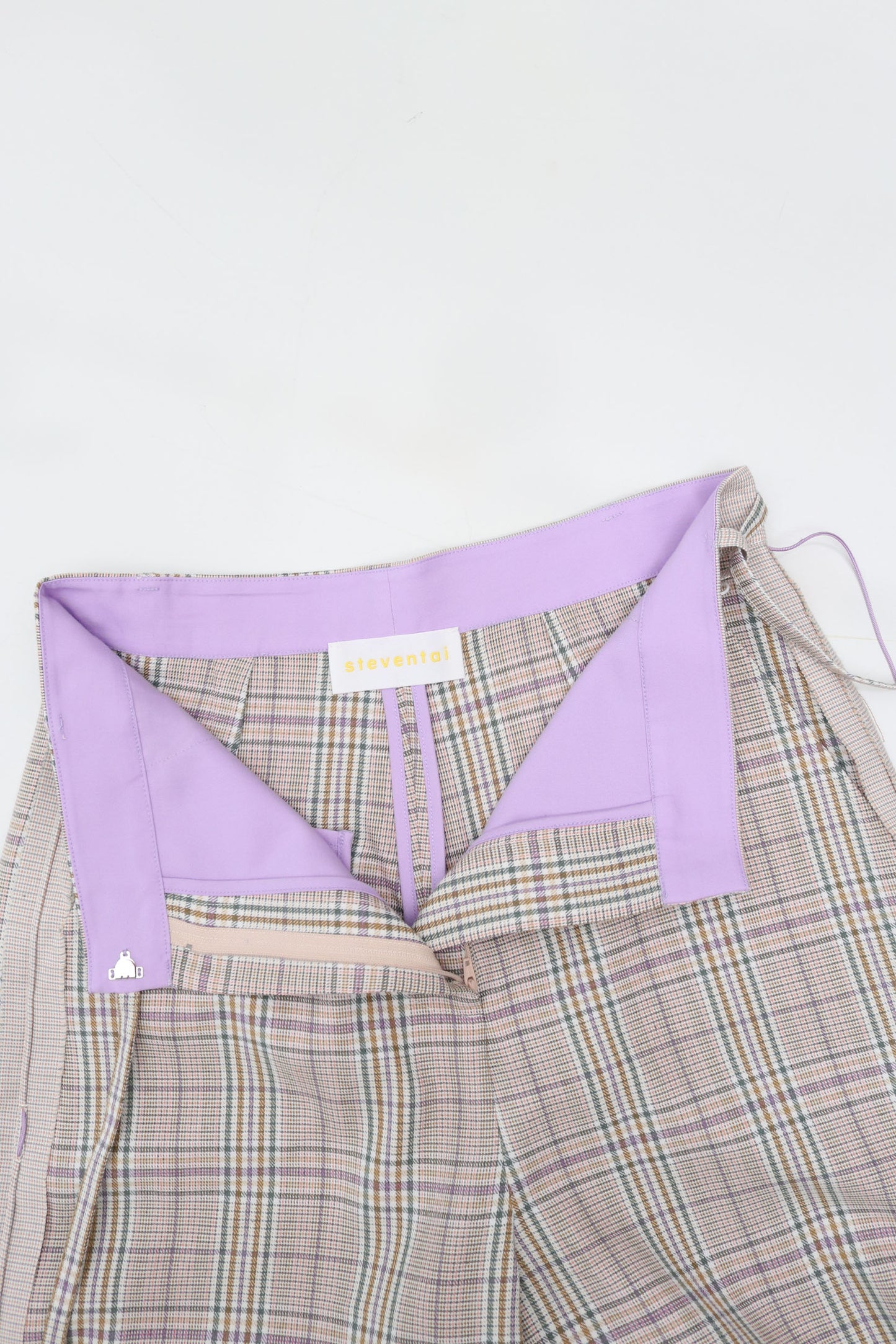 RENT: STEVENTAI REVERSIBLE BLAZER CHECKED SUIT — £38.25 per week