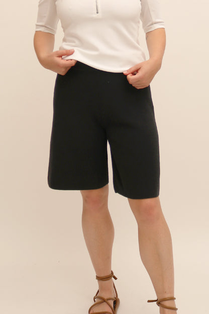 COS RIBBED KNITTED SHORTS