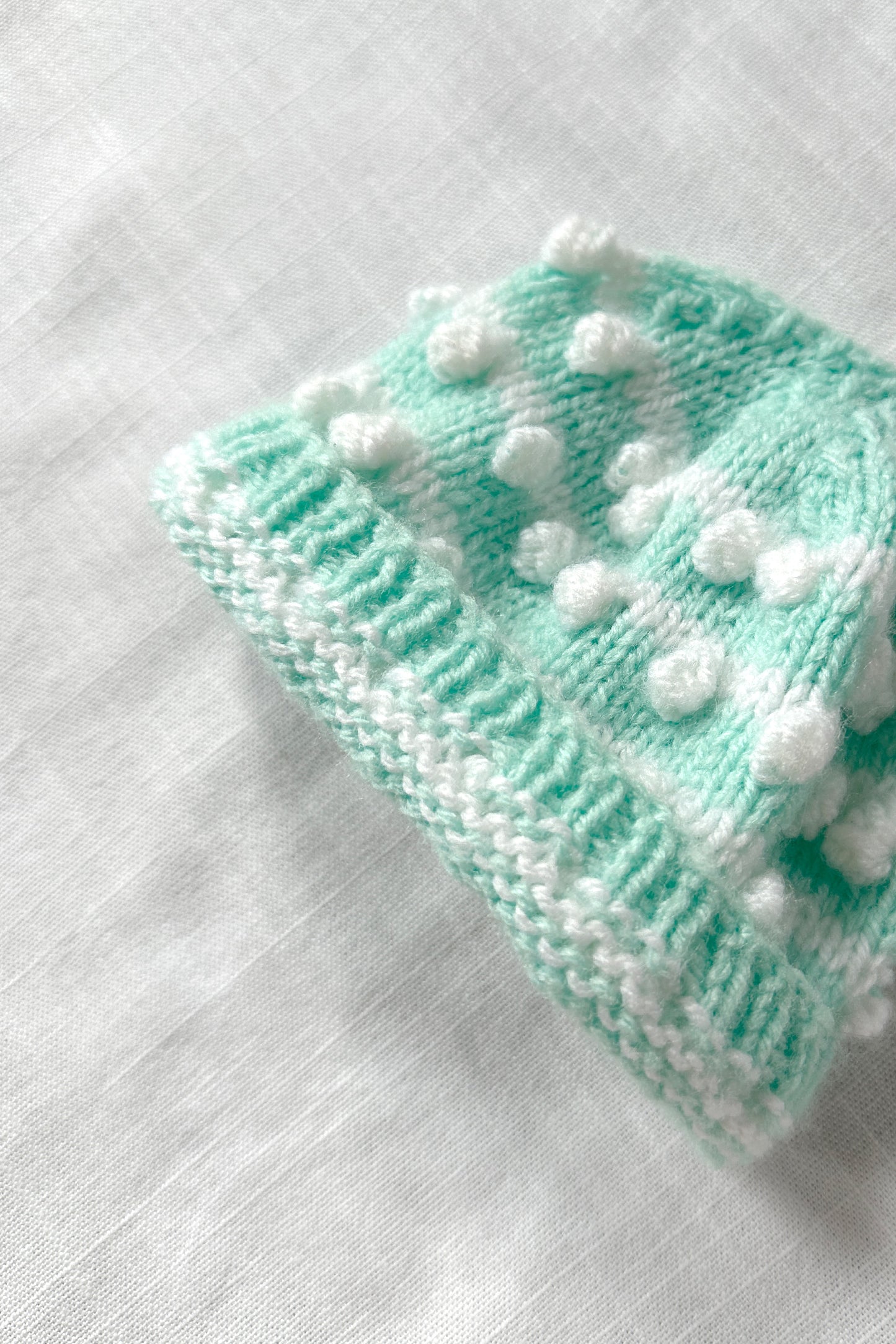 MINI: BOBBLE KNIT BEANIE