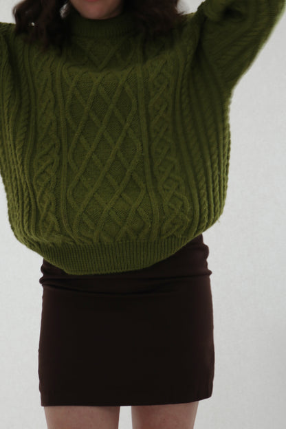 VINTAGE OLIVE GREEN CABLE KNIT ARAN SWEATER