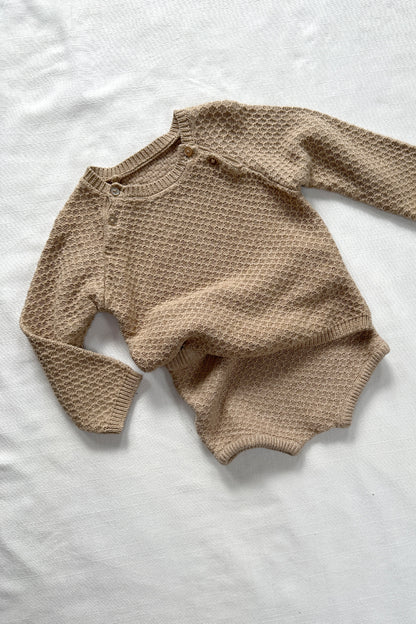 MINI: KNITTED CO-ORD SHORTS AND SWEATER