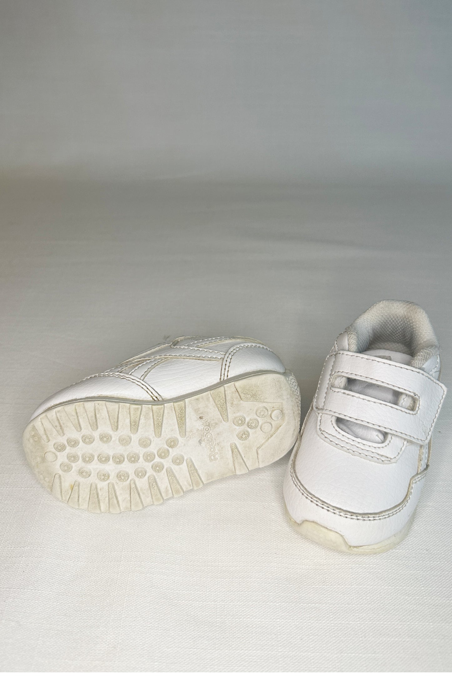 MINI: REEBOK REWIND WHITE TRAINERS