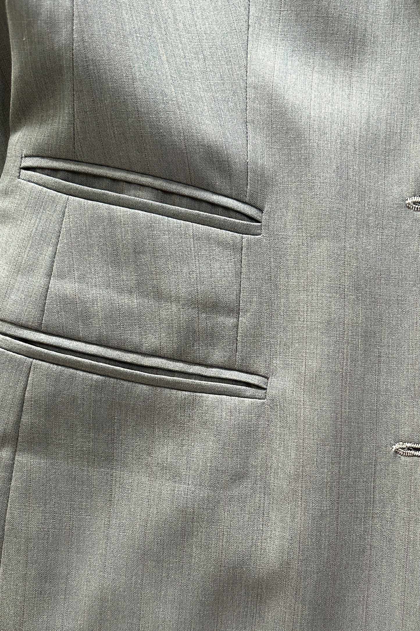 RENT: VINTAGE TAILORED HIGH-WAIST TROUSER SUIT — from £39.75 per week