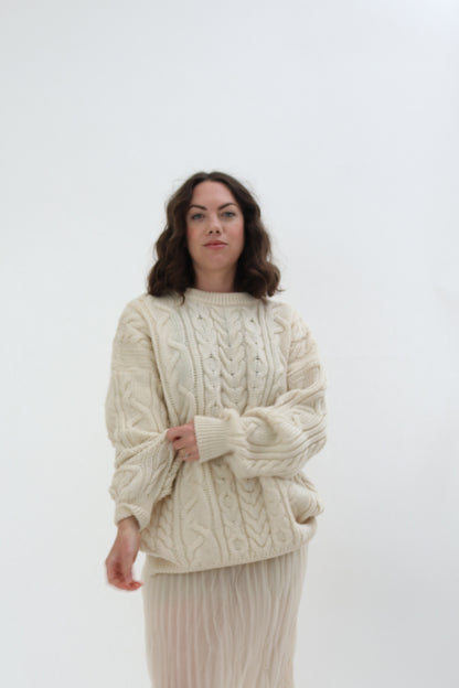 VINTAGE CREAM CABLE KNIT ARAN SWEATER