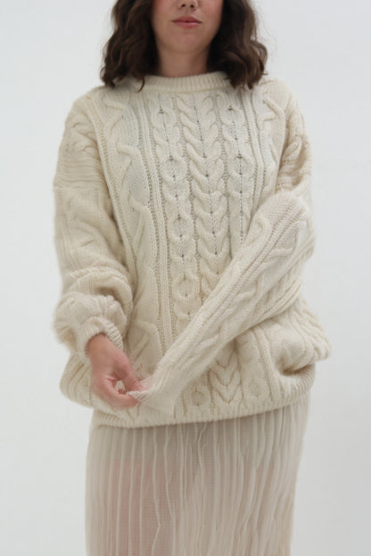 VINTAGE CREAM CABLE KNIT ARAN SWEATER